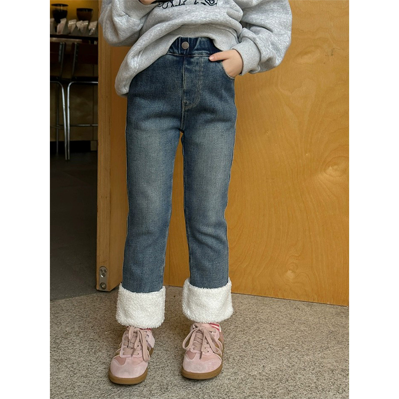女童修身显瘦牛仔直筒裤