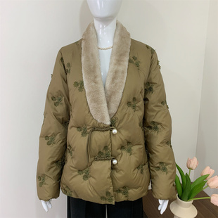 新中式国风妈妈装时尚羽绒服外套冬装新款上衣中老年女装毛领棉袄