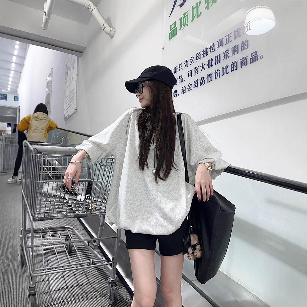 新品宽松休闲泡泡袖短袖褶皱下摆T恤灰色短裤休闲时尚套装