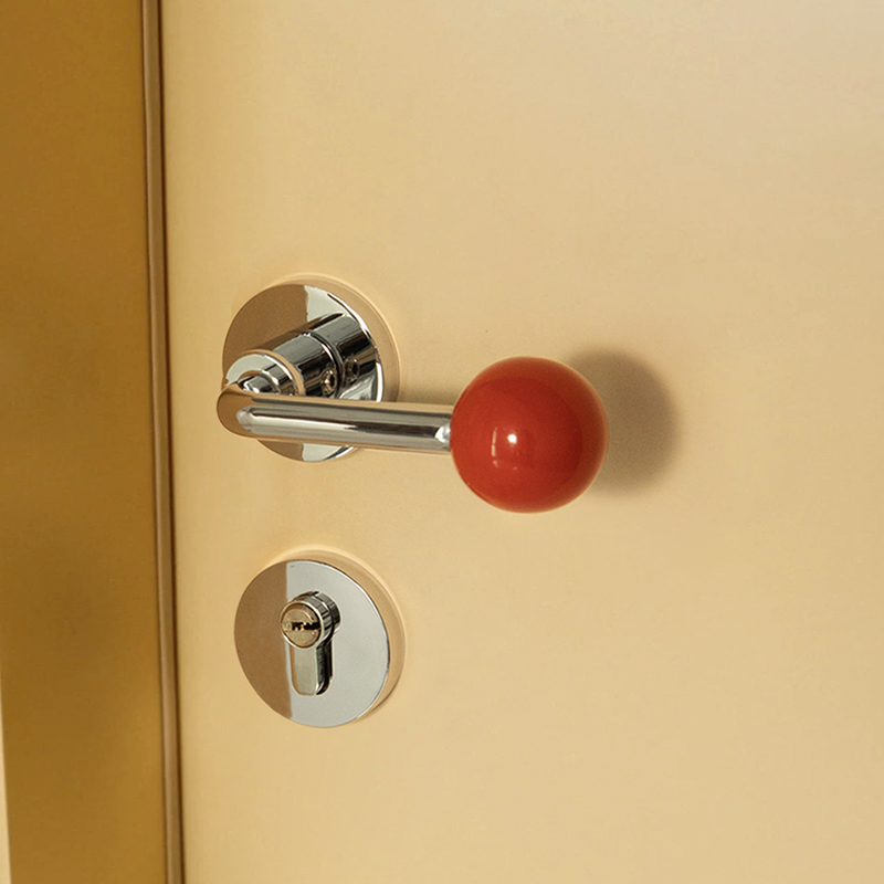 法式覆古球形门把手银白色磁吸静音极简红色家用室内卧室房门锁