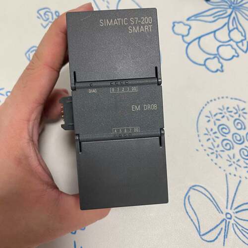 可维修西门子200smart EM DR08议价