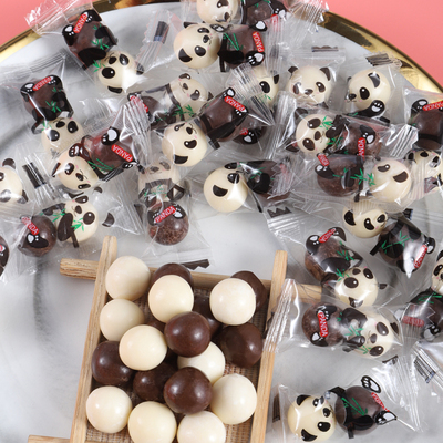 知合堂夹心巧克力球麦丽素熊猫巧克豆巧克力饼干儿童零食年货节