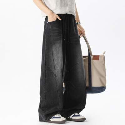 吾一白男生做旧水洗弯刀牛仔裤