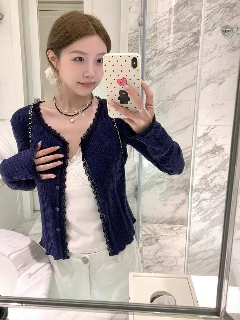 2025早秋新款韩版时尚气质蕾丝拼接针织开衫女修身显瘦百搭两件套