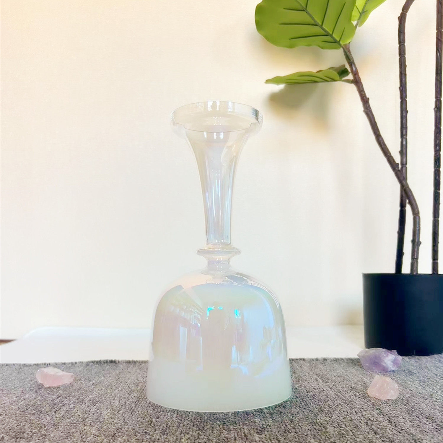珍珠白炼金七彩水晶圣杯