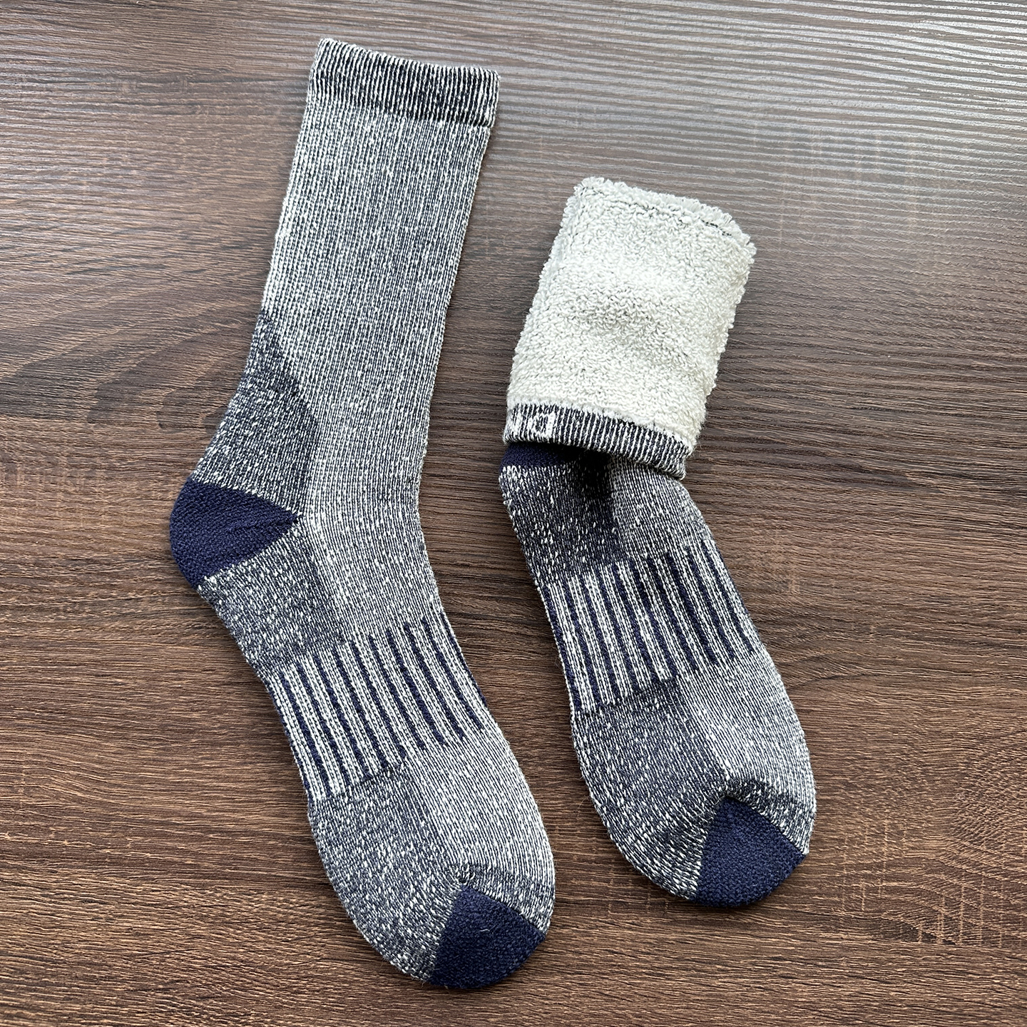 外贸加厚毛圈羊毛袜男袜子高筒袜户外徒步登山保暖冬天东北睡觉穿