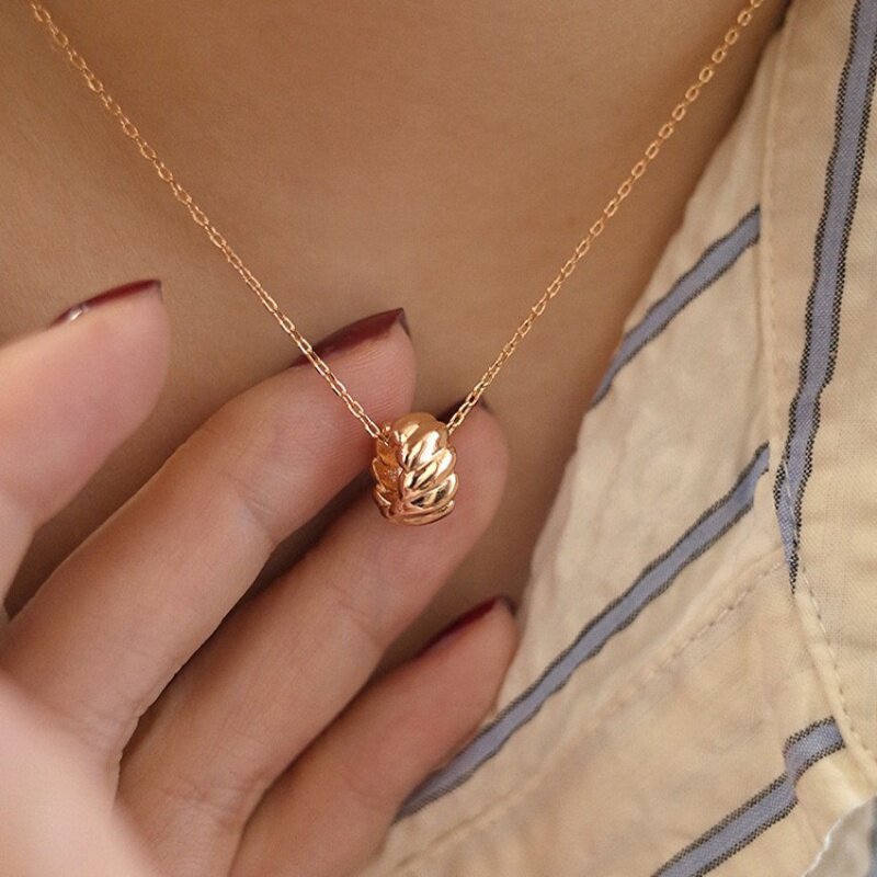 香槟金牛角包吊坠项链女法式
