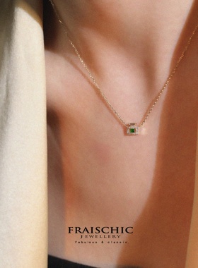 香水瓶项链复古祖母绿女锁骨链