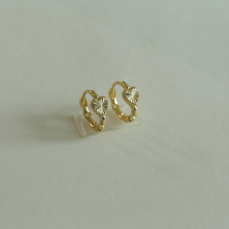 纯银闪光车花小爱心耳扣女耳环