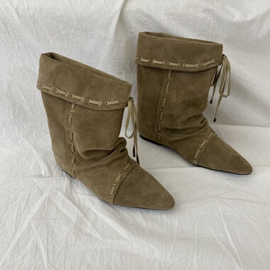 2025冬季新款尖头内增高短靴女麂皮褶皱绑带西部女靴游牧风堆堆靴