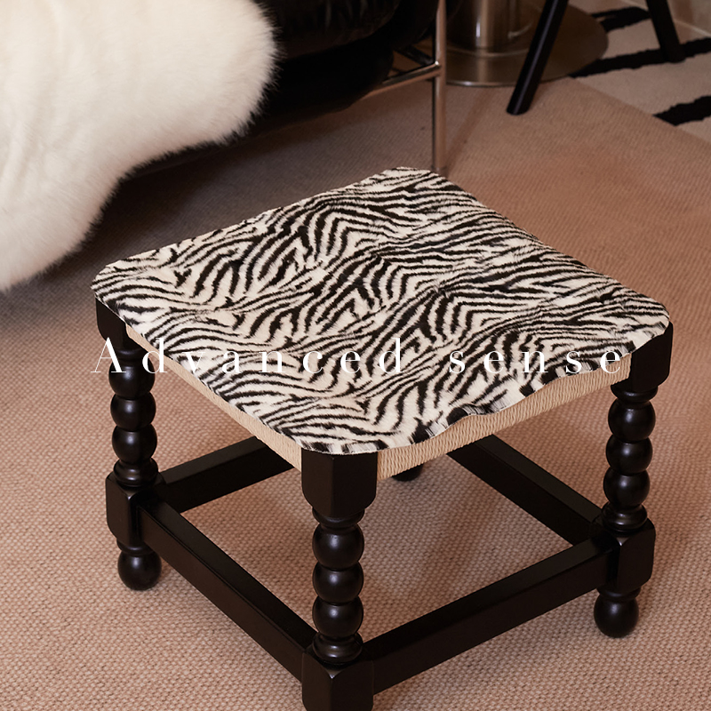 轻奢风斑马纹多功能圆形防滑坐垫