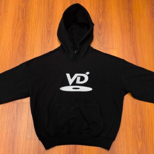 最新批次VUJADE006字母光碟刺绣短宽松连帽卫衣cleanfit风