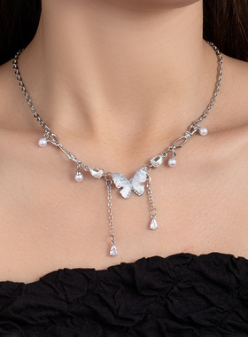 甜美水晶蝴蝶流苏珍珠项链女轻奢
