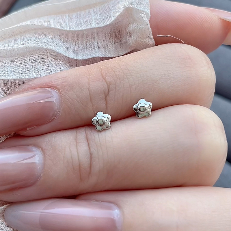 小花耳钉女精致小众韩版气质花朵