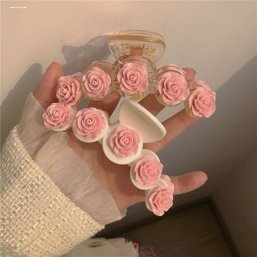 绿色系抓夹女2022年新款夏日超仙山茶花发夹鲨鱼夹后脑勺夹子头饰