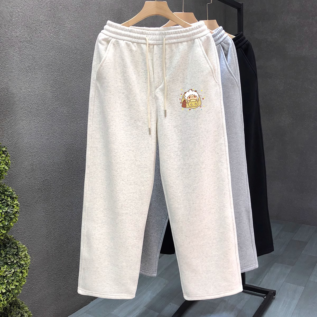 大码300斤国潮卡通懒洋洋印花直筒卫裤男早春秋宽松运动阔腿长裤