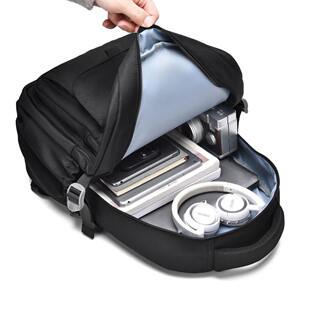 新款色中大学生书包简约大容量背包女休闲日系户外背包