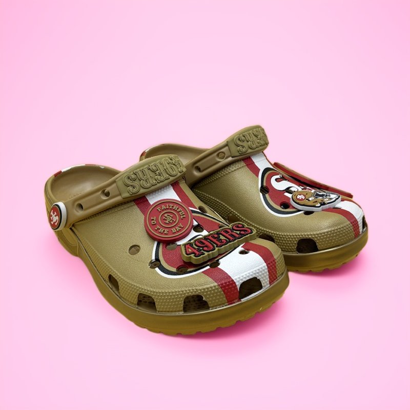 新款联名款旧金山49人洞洞鞋男夏日户外沙滩鞋成人洞洞鞋动漫凉鞋,流行男鞋,洞洞鞋,淘宝优惠券,粉丝福利购,淘宝优惠卷