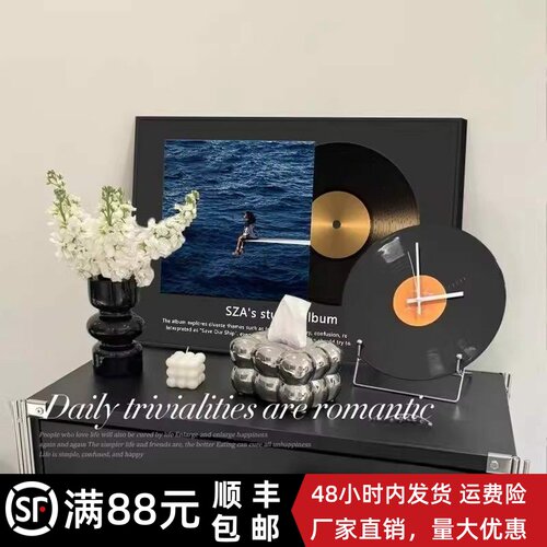 复古电视柜黑胶唱片装饰画餐厅CD专辑小众高级客厅卧室桌面挂摆画