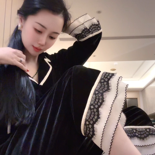 诗画 芳华设计新中式复古百搭丝绒家居服套装FH-A0184