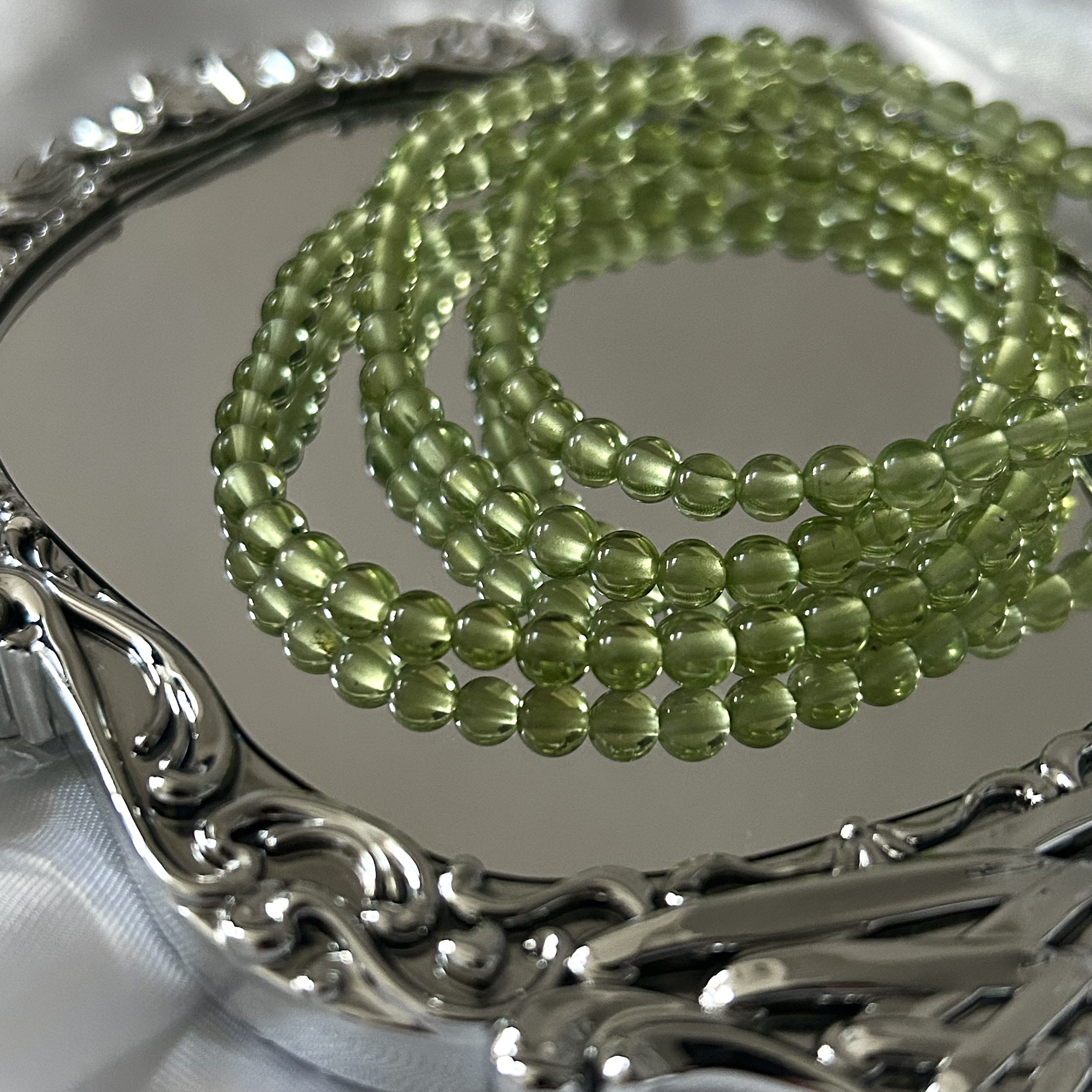 【帝城微雨】透体无杂绿橄榄石