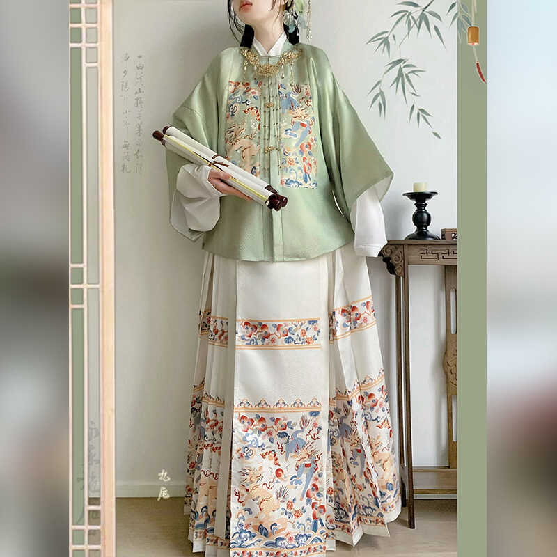 汉虞葵原创麒麟明制汉服女提花方领补服短袄半袖马面裙套装秋冬款