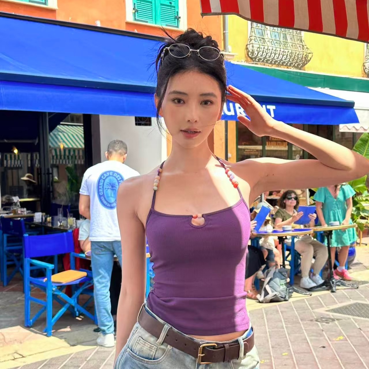 紫色辣妹性感露背串珠挂脖吊带