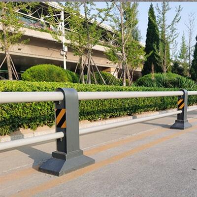 户外道路镀锌市政护栏非机动车道护栏中间隔离护栏热烈促销
