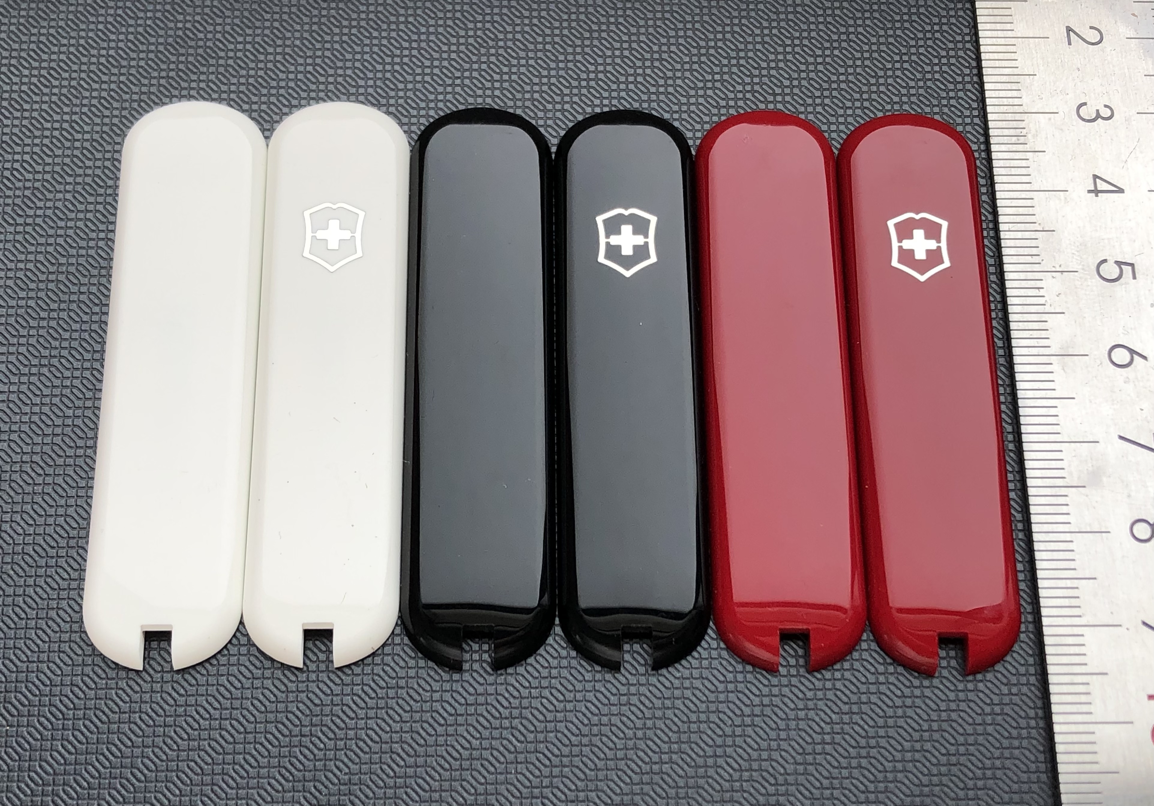 维氏65mm瑞士军刀0.6463理容伴侣原装原厂金属标贴片刀柄外壳刀面