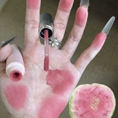 冷感郁金香伪素颜温柔知性灰粉自然哑光唇釉唇泥显白平价学生