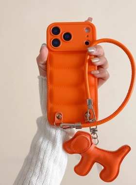 橙色TPU羽绒服适用于苹果17Promax手机壳皮质手绳iPhoneAir新款保护套16pro全包E防摔11PM/13/14/12/xr/8plus