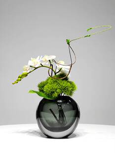 现代轻奢仿真绿植花艺洽谈桌售楼部样板房间茶几客厅餐桌高端摆件