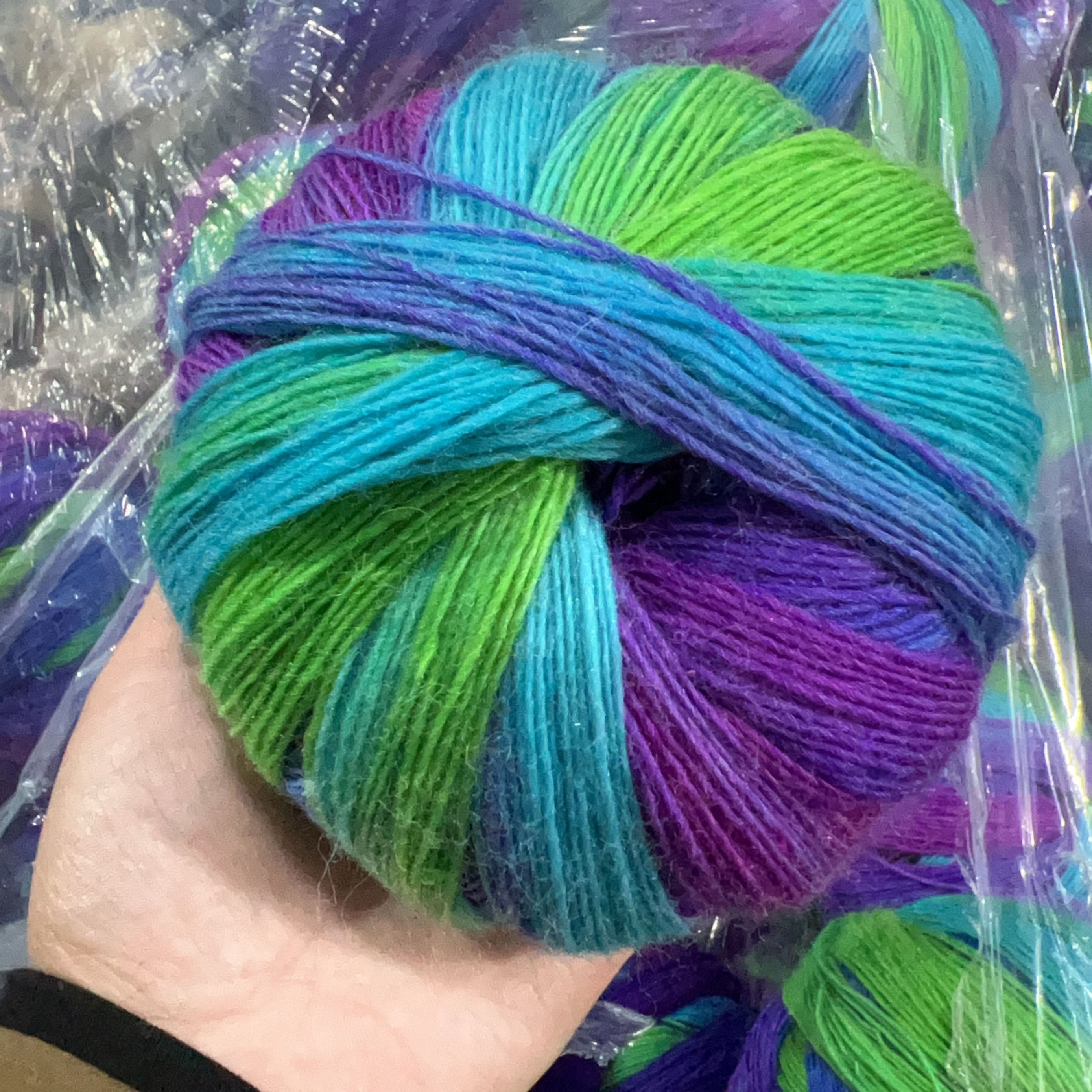 DIY长段染澳毛渐变彩虹线手编德国800米进口细羊毛线围巾长段染