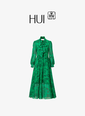 HUI卉100%桑蚕丝真丝鸡心飘带领翠绿莲瓣联蝶团花印花碎花连衣裙
