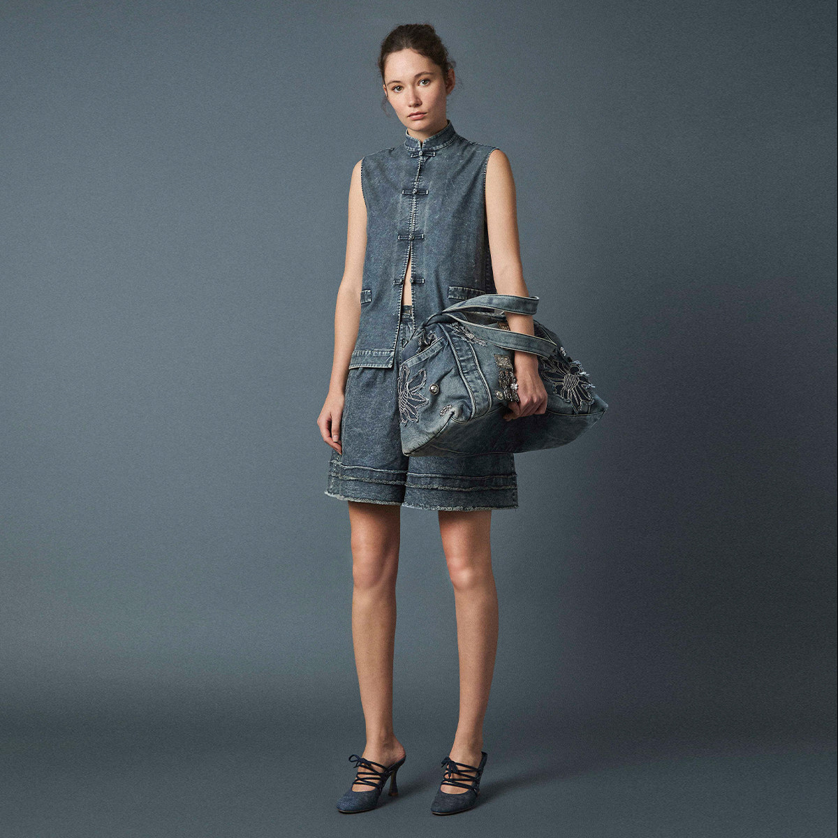 HUI卉米兰秀款拼接双层复古毛边听银显瘦牛仔短裤2026春新款,女装/女士精品,牛仔裤,淘宝优惠券,粉丝福利购,淘宝优惠卷