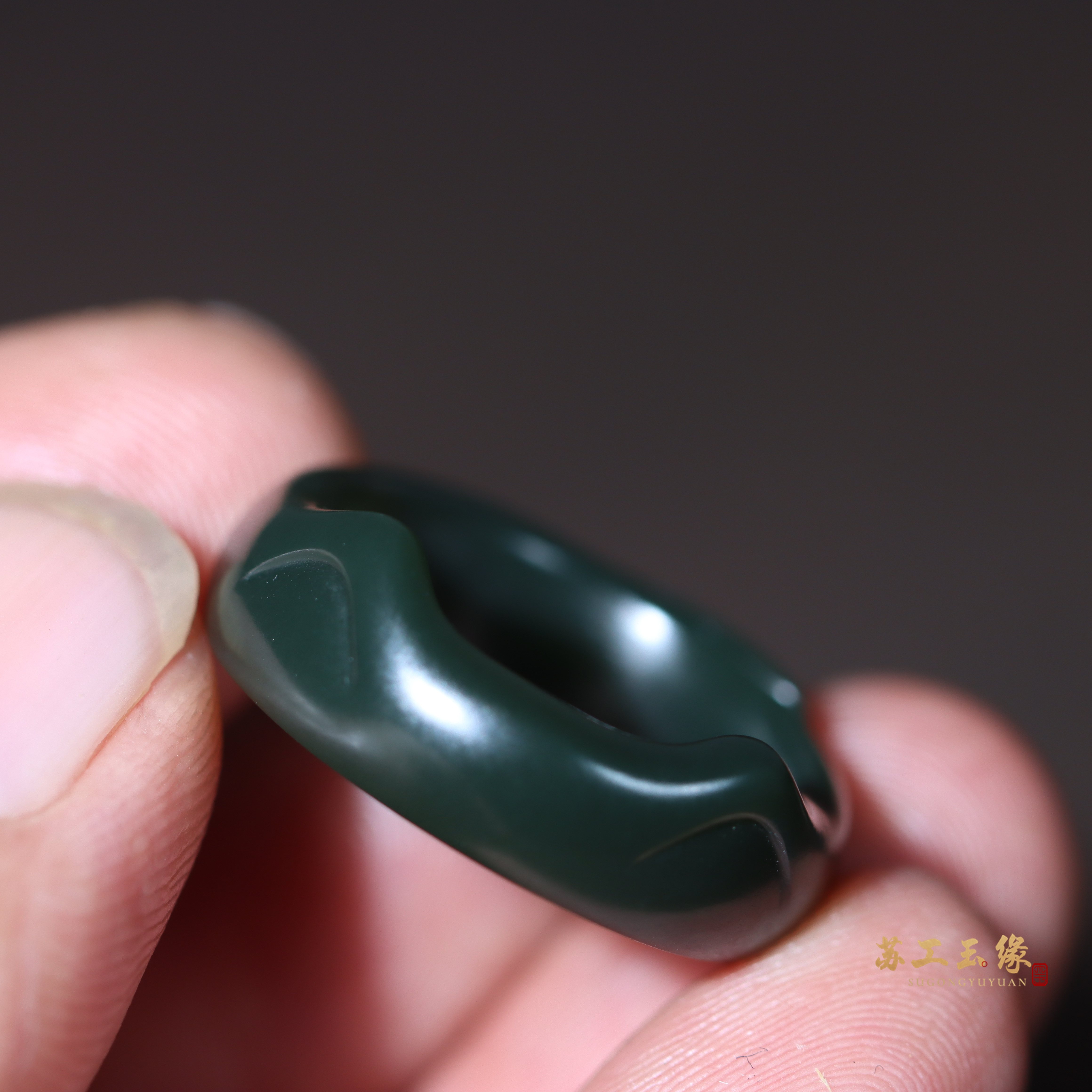 苏工玉缘新疆和田玉猫腻戒指指环