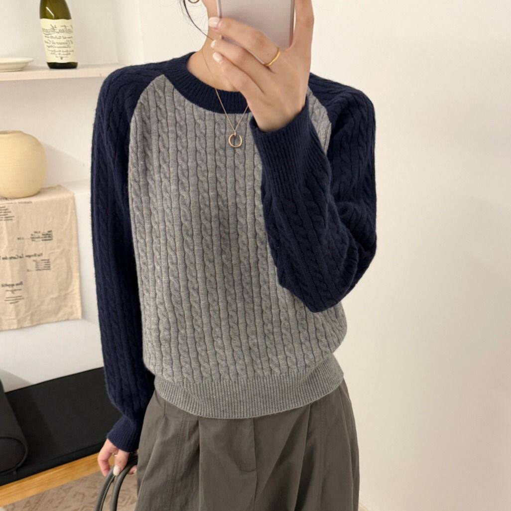 韩系慵懒风撞色圆领麻花插肩袖毛衣女秋冬通勤休闲百搭针织衫内搭