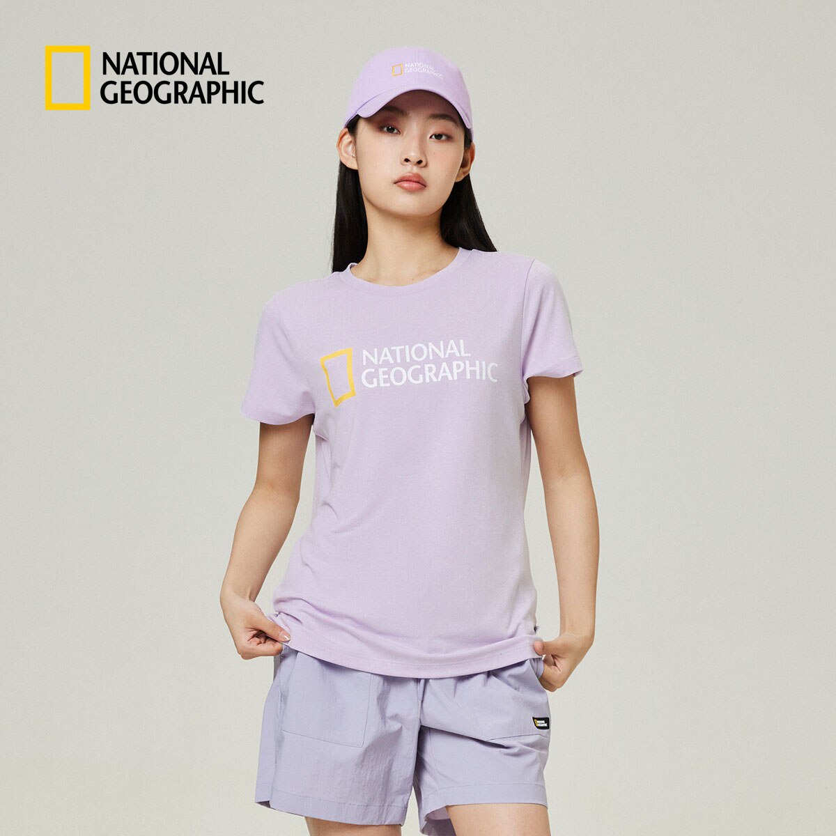国家地理女款户外休闲修身基础版型品牌LOGO运动舒适吸湿速干T恤