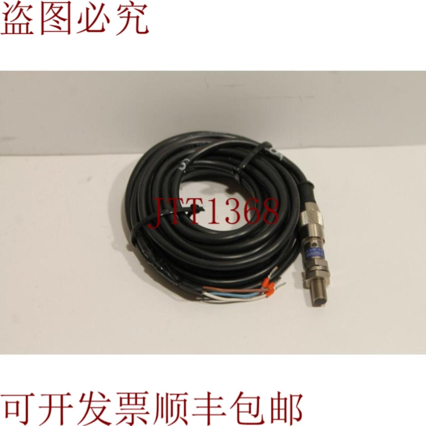 供应Telemecanique XS1N08PA349D 感应式接近开关