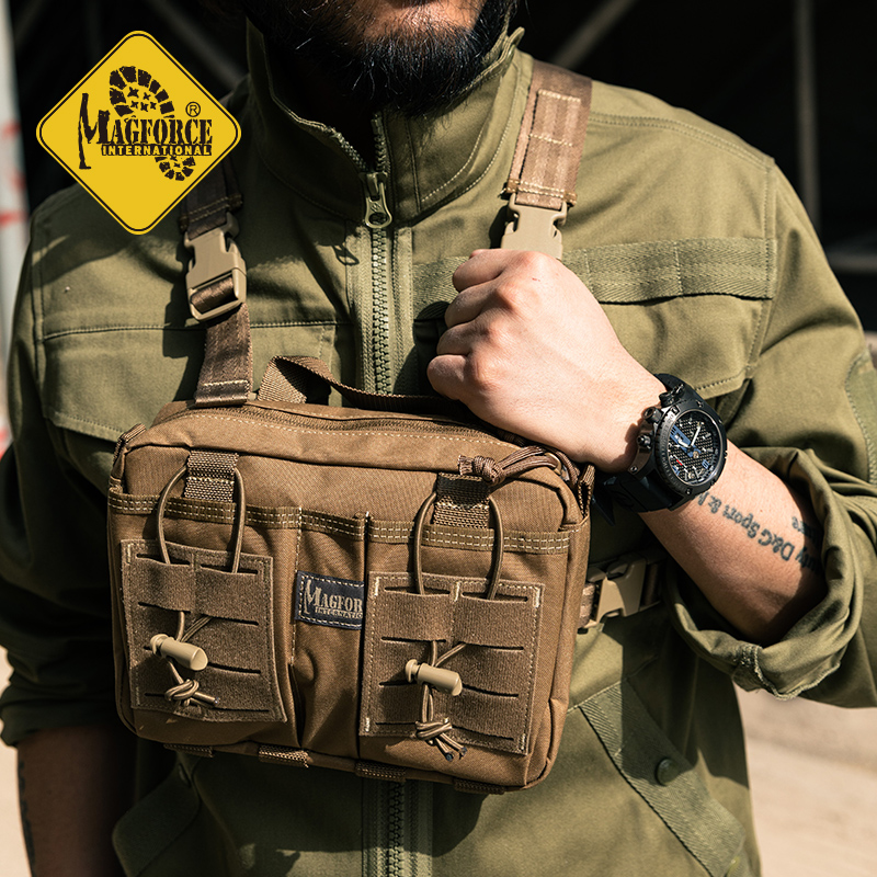 麦格霍斯穿戴式随行者多功能背包