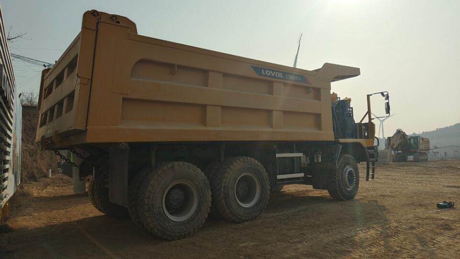 3月25日青岛雷沃矿卡LT160SHEV一台网络拍卖公告