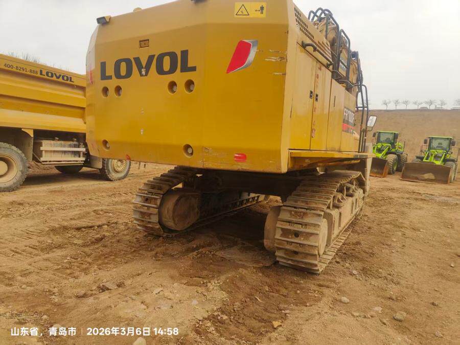 4月1日青岛雷沃挖掘机FR700F一台（带主泵寿命预测装置）网络拍卖公告