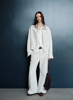 Uncoded雨露麻米色贴布珠链绣设计外套W018米色珠链绣花长裤019