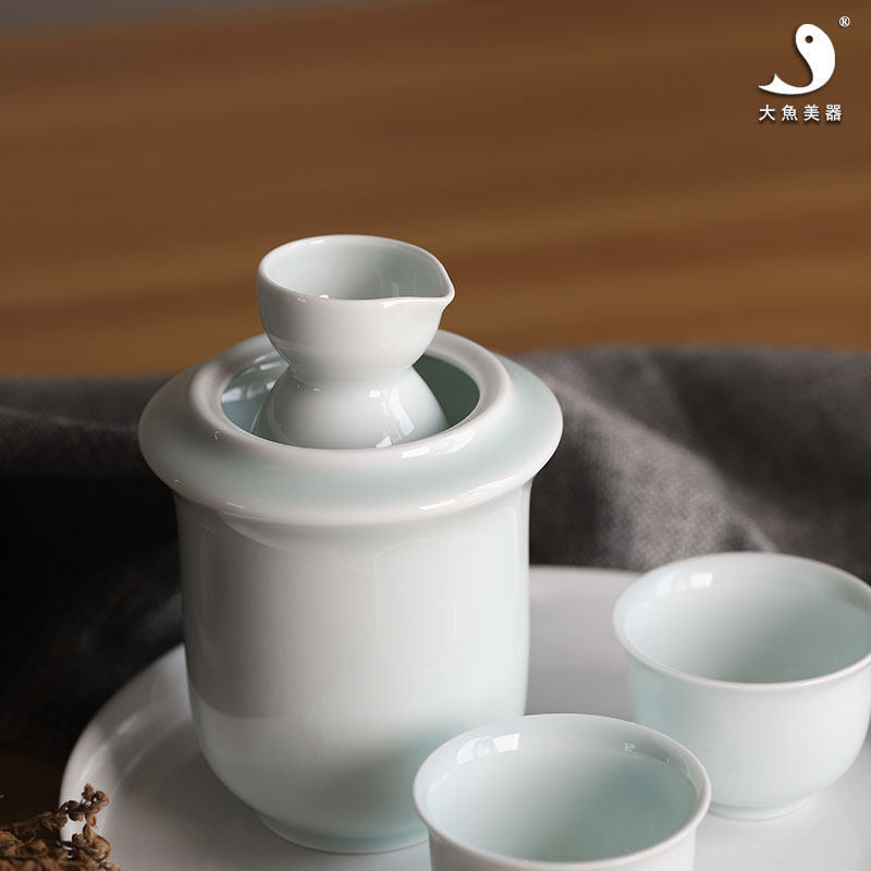 景德镇原创设计大鱼美器