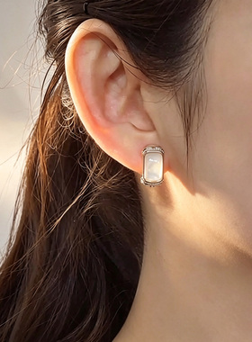 GSTV钯银玛瑙伪穿刺无痛耳骨夹