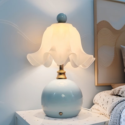 奶油风创意高级感轻奢台灯