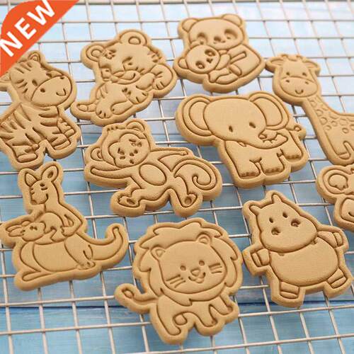 8pcs Cookie Cutter Set Animal Dinosaur Christmas Cake Tools