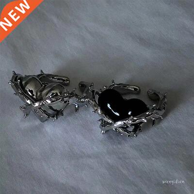 New Fashion Creative Punk Gothic Thorns Love Heart Ring Vint
