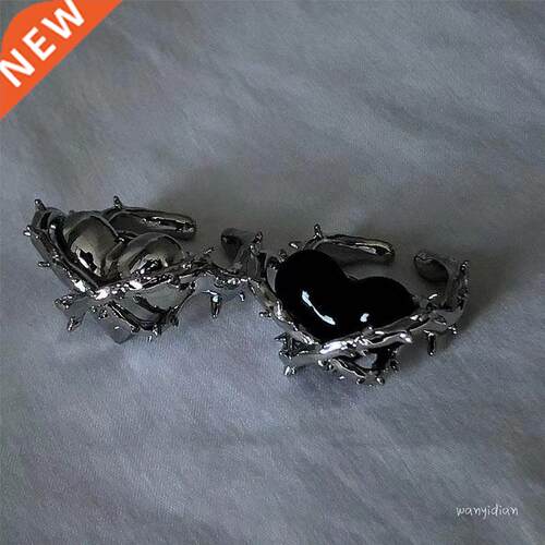 New Fashion Creative Punk Gothic Thorns Love Heart Ring Vint