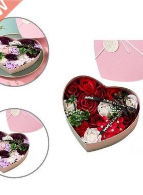 Modern Eye-catching Heart-aped Box Beautiful Rose Petals